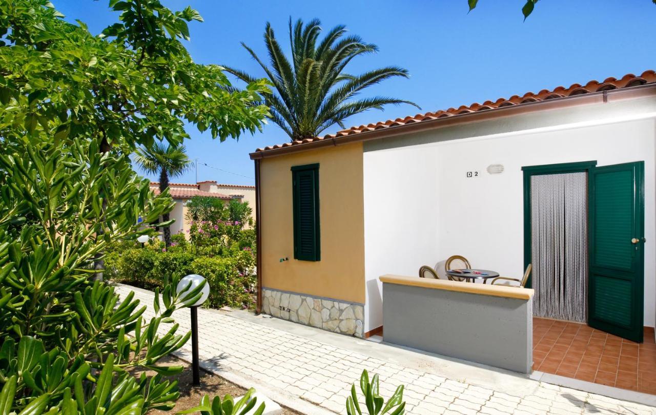 Villaggio Mirage Vieste Buitenkant foto