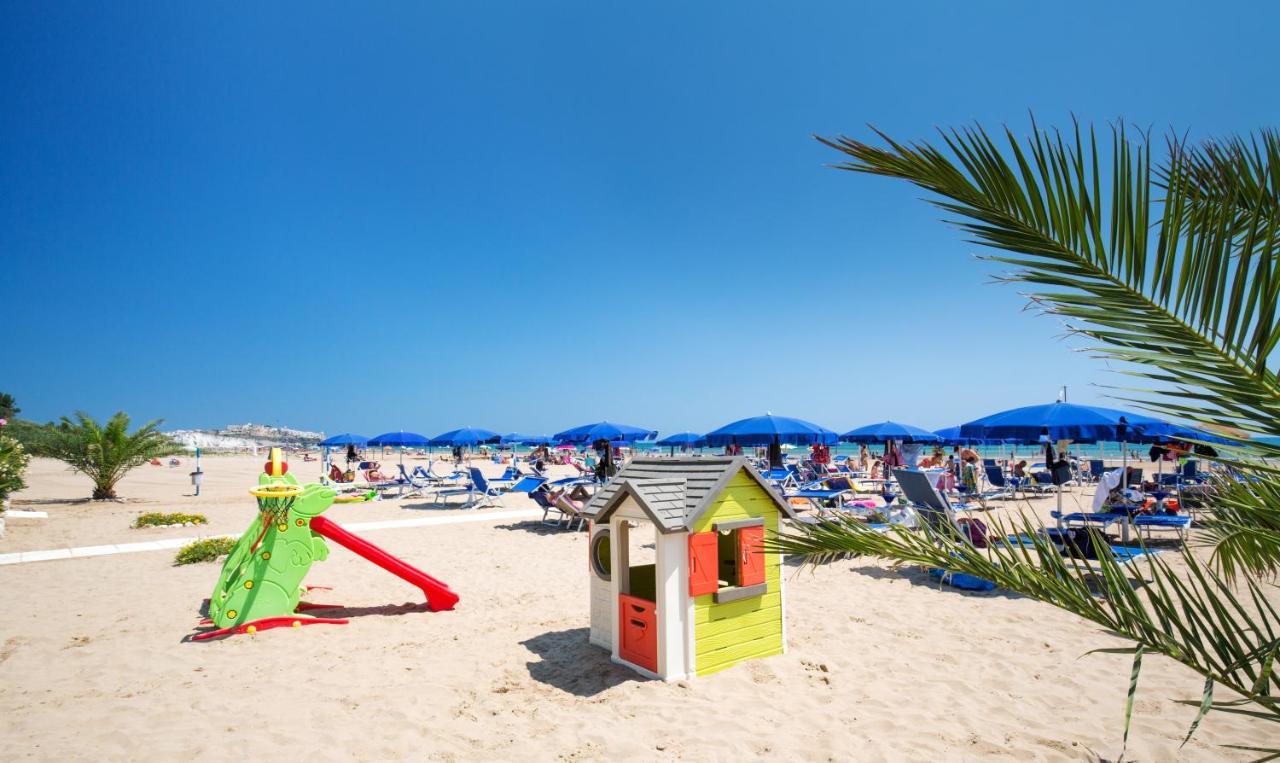 Villaggio Mirage Vieste Buitenkant foto