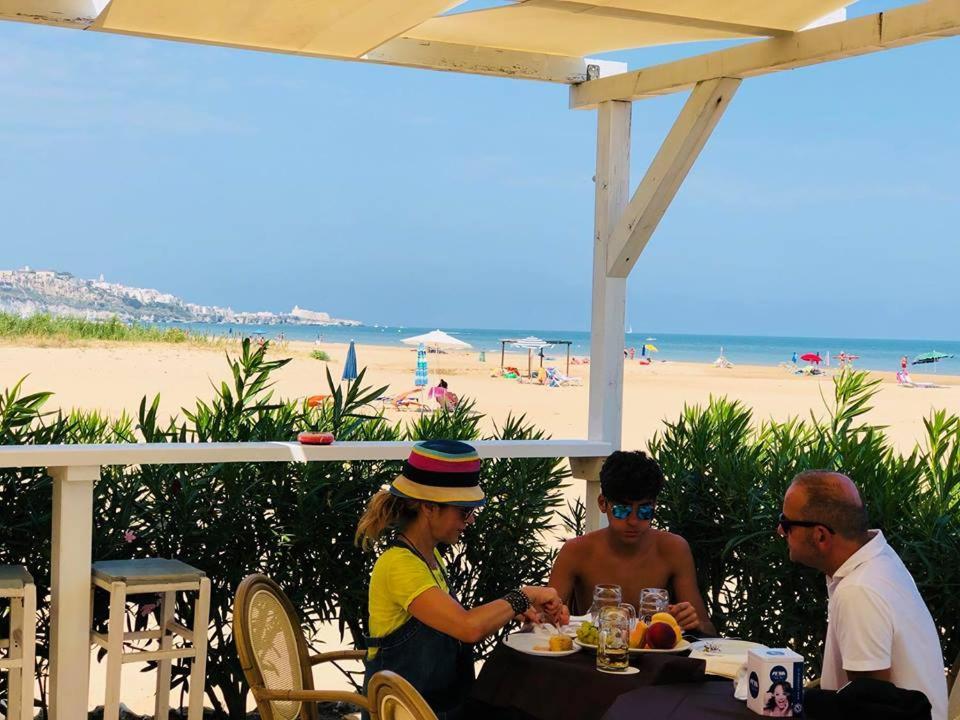 Villaggio Mirage Vieste Buitenkant foto