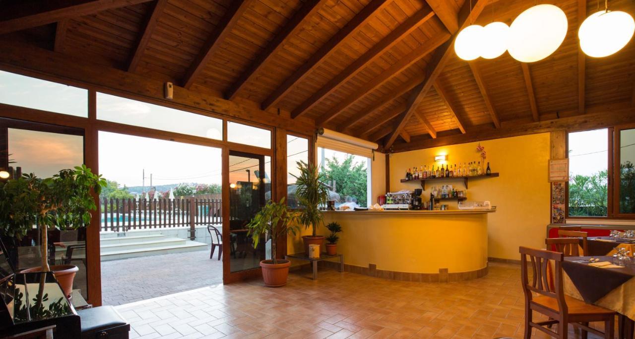 Villaggio Mirage Vieste Buitenkant foto