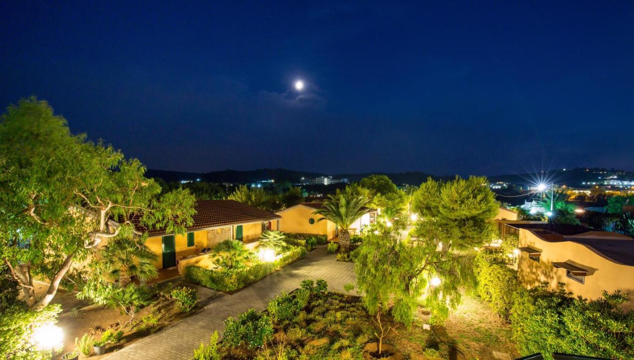 Villaggio Mirage Vieste Buitenkant foto